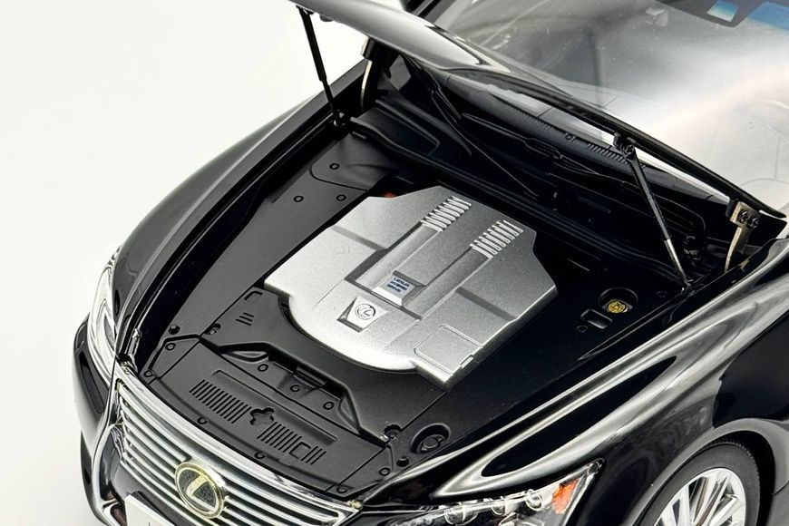 Lexus LS600hL 2013 78842 фото