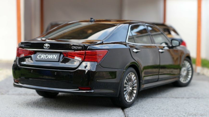 Toyota Royal Crown 2015 PROYCRO001 фото