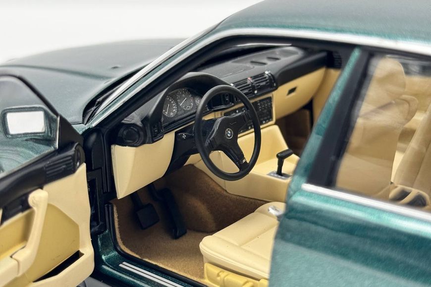 BMW 535i (E34) 1988 113024003 фото