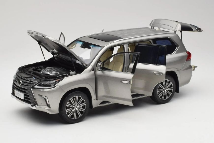 Lexus LX570 2018 08955T фото