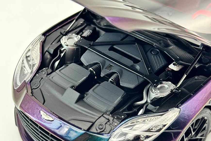 Aston Martin DB12 2023 Цвет хамелеон XGNG_AM002 фото