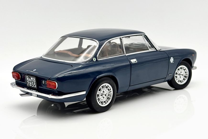 Alfa Romeo 1300 GTJ 1973 24081 фото