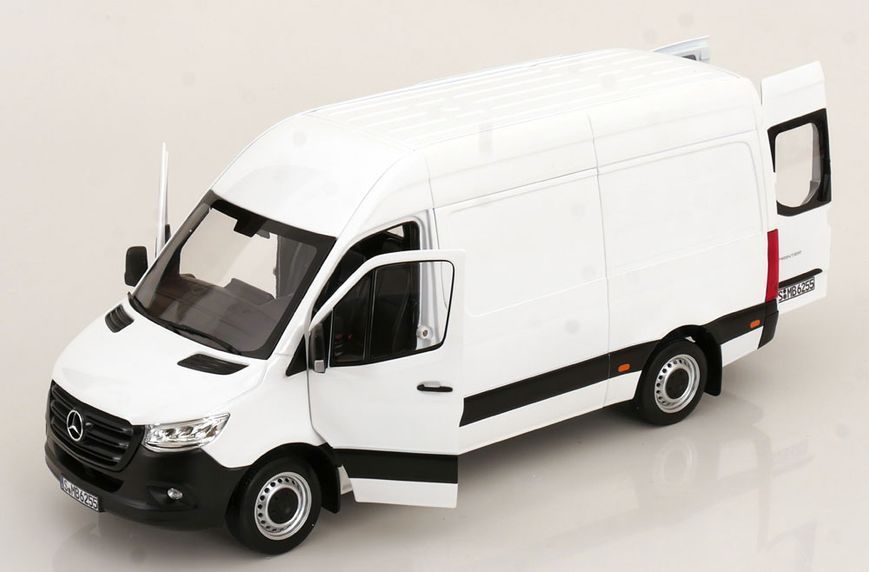 Mercedes-Benz Sprinter 2018 183040 фото