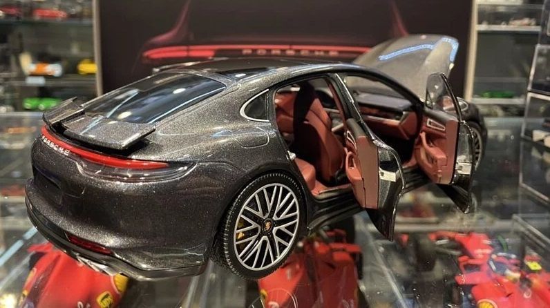 Porsche Panamera Turbo S 2020 113061075 фото