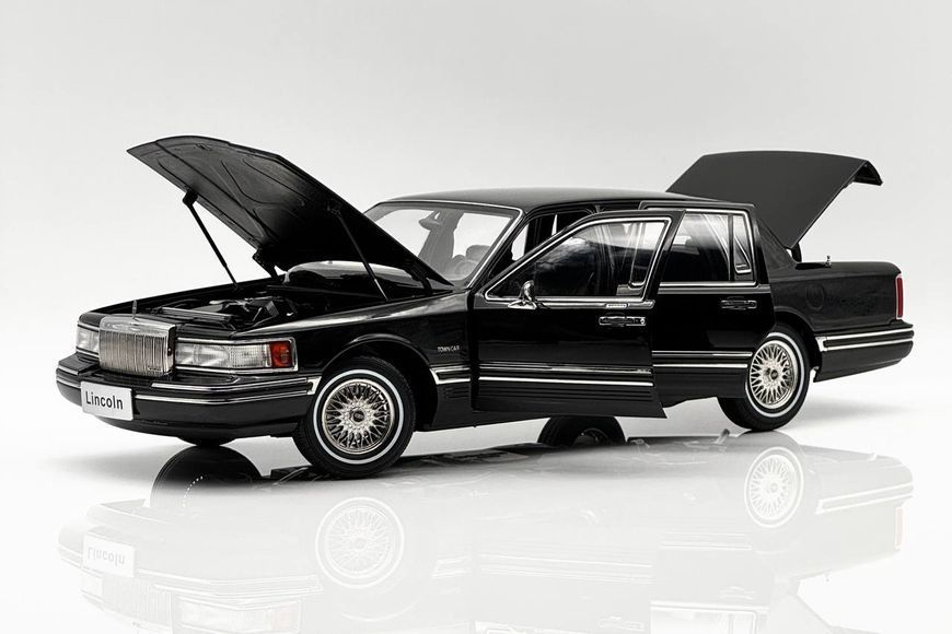 Lincoln Town Car 1993 XILINCBLBL фото