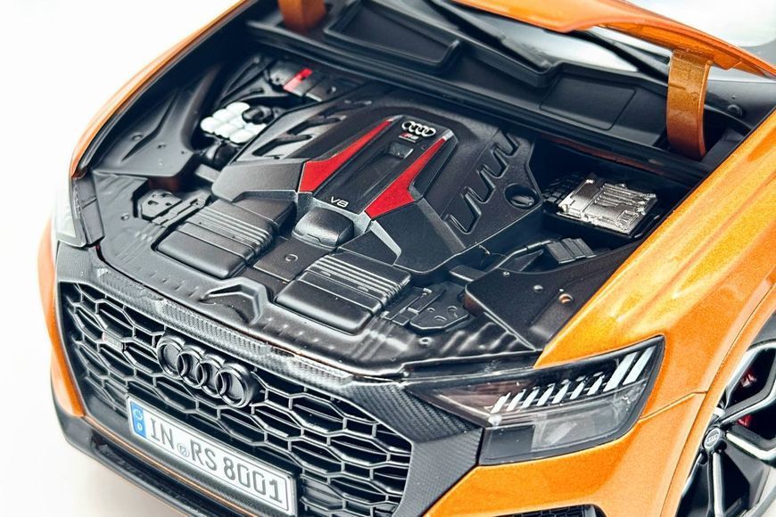 Audi RS Q8 2018 JRSQ8LMK01 фото