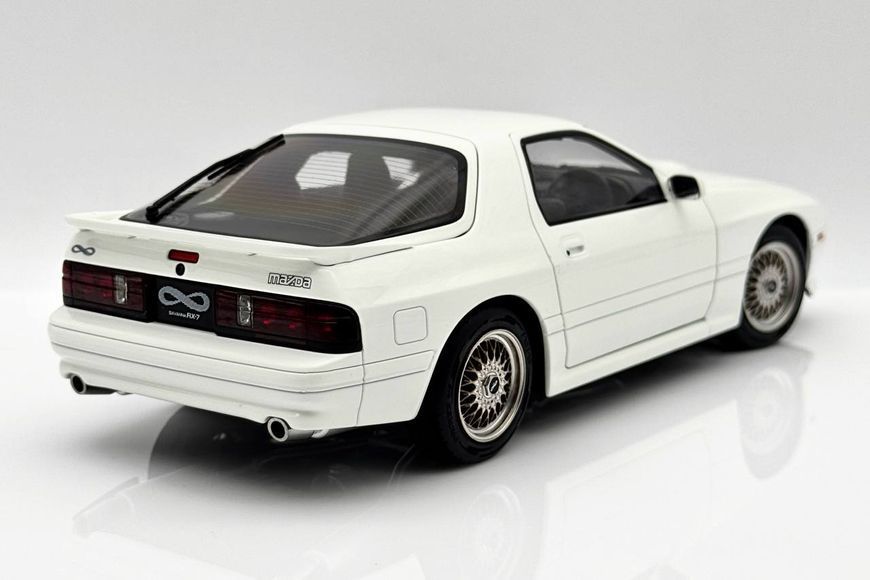 Mazda Savanna RX-7 (FC3S) 1990 W18-04-02 фото