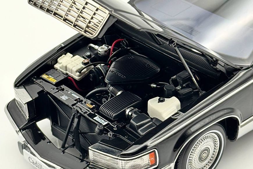 Cadillac Fleetwood Brougham 1993 XGNGFLTWD02 фото