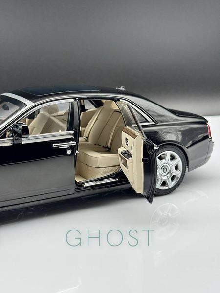 Rolls-Royce Ghost 2011 08802BKS2 фото