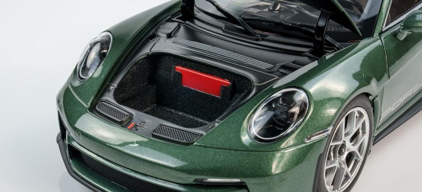 Porsche 911 (992) S/T 2023 187472 фото