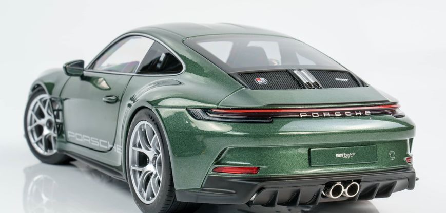 Porsche 911 (992) S/T 2023 187472 фото