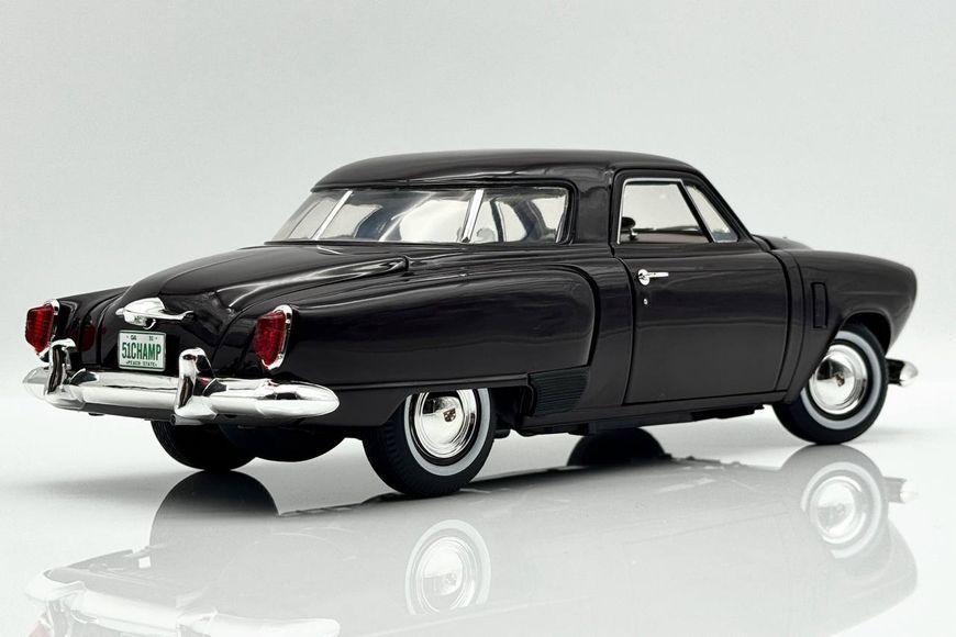 Studebaker Champion 1951 A1809201 фото
