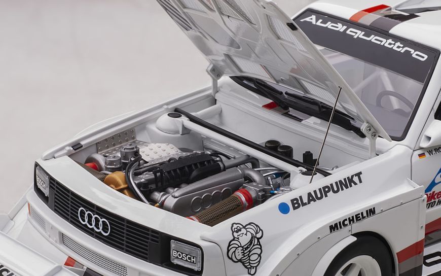 Audi Sport Quattro S1 W.R&ouml;hrl Winner Pikes Peak 1987 887000 фото
