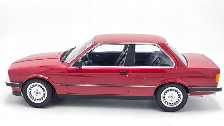 BMW 323i Coupe (E30) 1982 155026008 фото