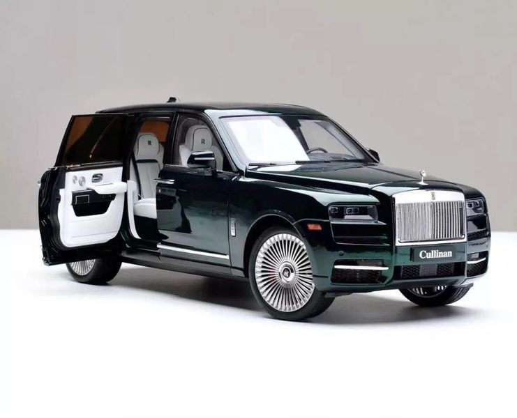 Rolls-Royce Cullinan CGR фото