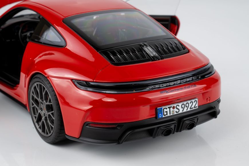 Porsche 911 (992.2) Carrera GTS 2025 187171 фото